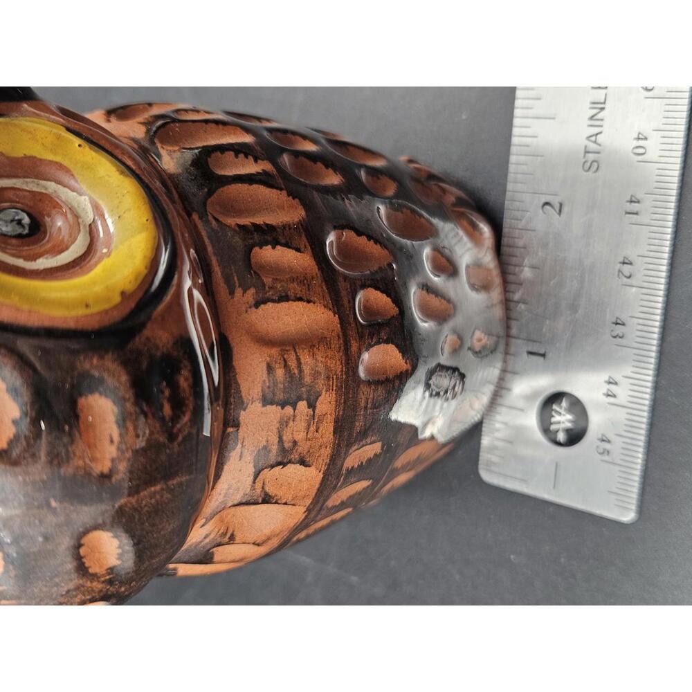 Kitschy Mid-Century Owl Salt or Pepper Shaker Figurine Terracotta Pottery 5 In. - Picture 7 of 10